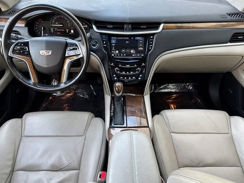 Used 2018 Cadillac XTS Luxury image 17