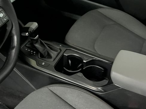 Used 2025 Kia K4 LXS FWD image 37