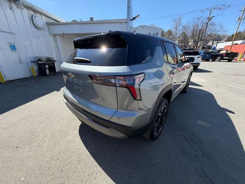 New 2026 Chevrolet Equinox LT image 5