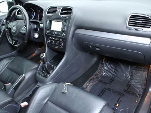 Used 2013 Volkswagen Golf 4-Door image 23