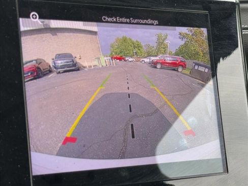 Used 2023 Jeep Grand Cherokee Altitude image 27