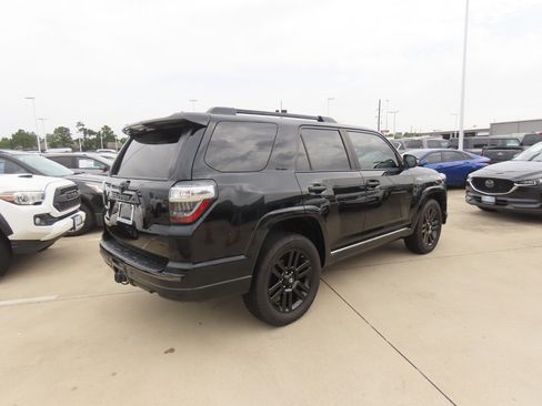 Used 2020 Toyota 4Runner Nightshade AWD/4WD image 11