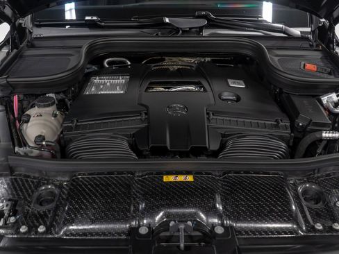 Used 2025 Mercedes-Benz Maybach GLS 600 4MATIC image 92
