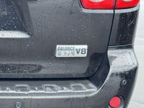 Used 2014 Toyota Sequoia Platinum image 22