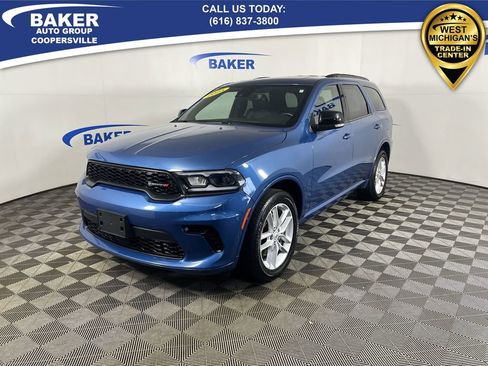 Used 2025 Dodge Durango GT image 1