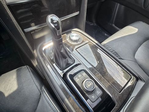 Certified 2024 INFINITI QX80 Luxe AWD/4WD image 23