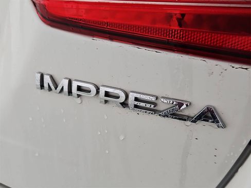 Used 2022 Subaru Impreza 2.0i image 12