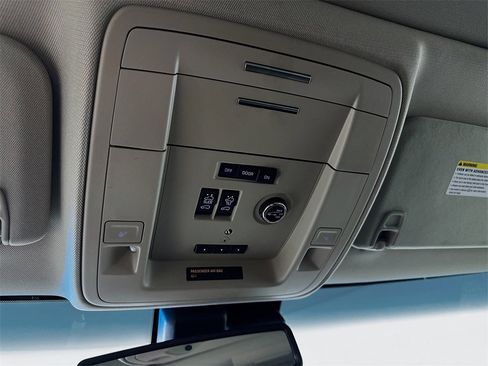 Used 2020 Chevrolet Tahoe Premier image 35