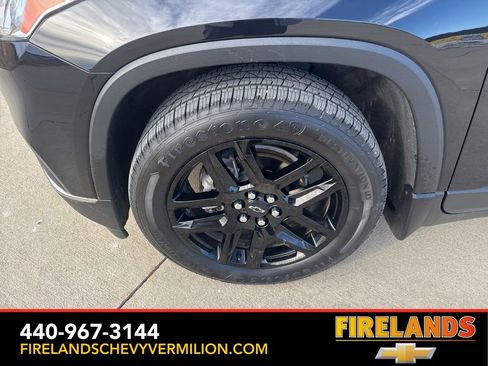 Used 2021 Chevrolet Traverse LT image 29