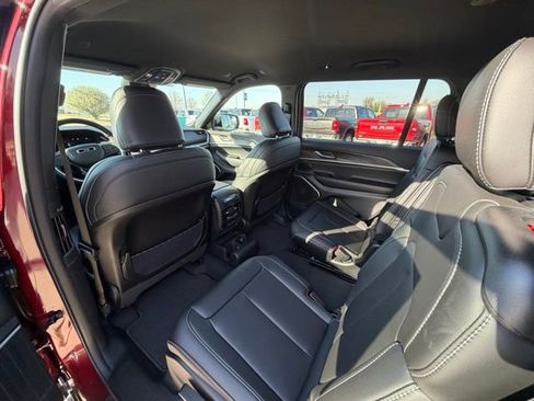 New 2026 Jeep Grand Cherokee L Limited AWD/4WD image 14