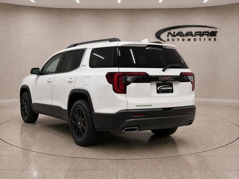 Used 2023 GMC Acadia SLE w/ Driver Convenience Package FWD image 5