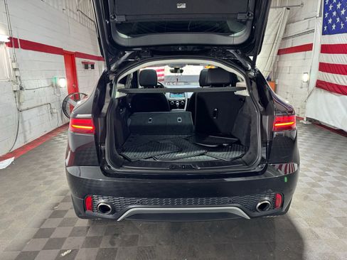 Used 2020 Jaguar E-PACE SE image 14