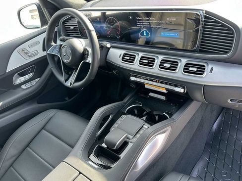 New 2026 Mercedes-Benz GLE 450 4MATIC image 11