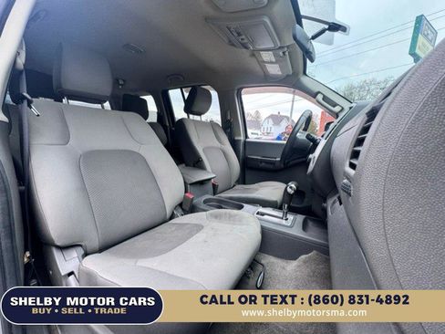 Used 2014 Nissan Xterra S AWD/4WD image 11