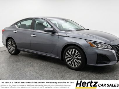 Used 2025 Nissan Altima 2.5 SV