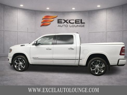Used 2021 RAM 1500 Limited w/ Body Color Bumper Group AWD/4WD image 3