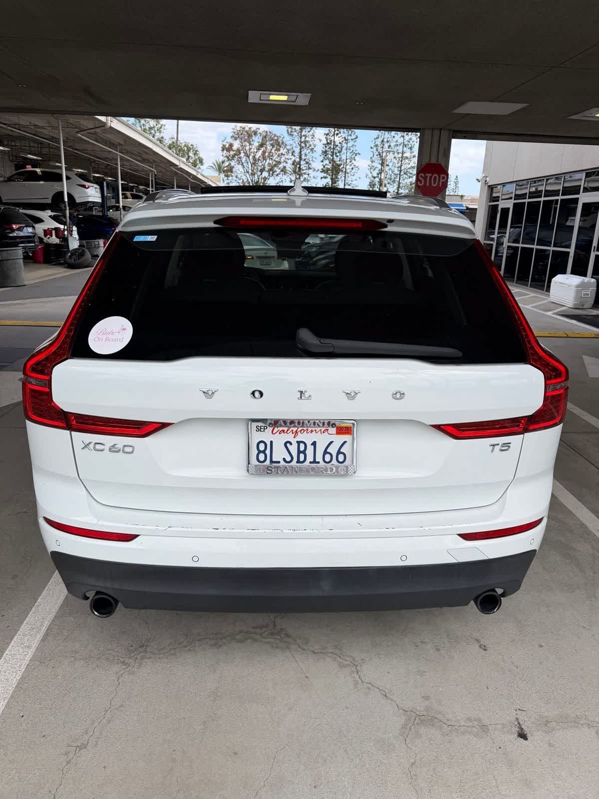 Used 2020 Volvo XC60 T5 Momentum FWD image 8