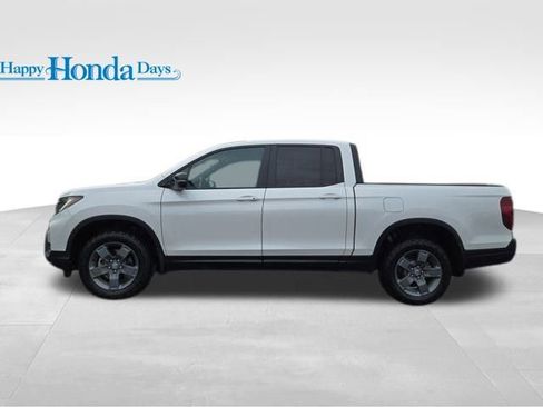 Used 2024 Honda Ridgeline TrailSport image 9