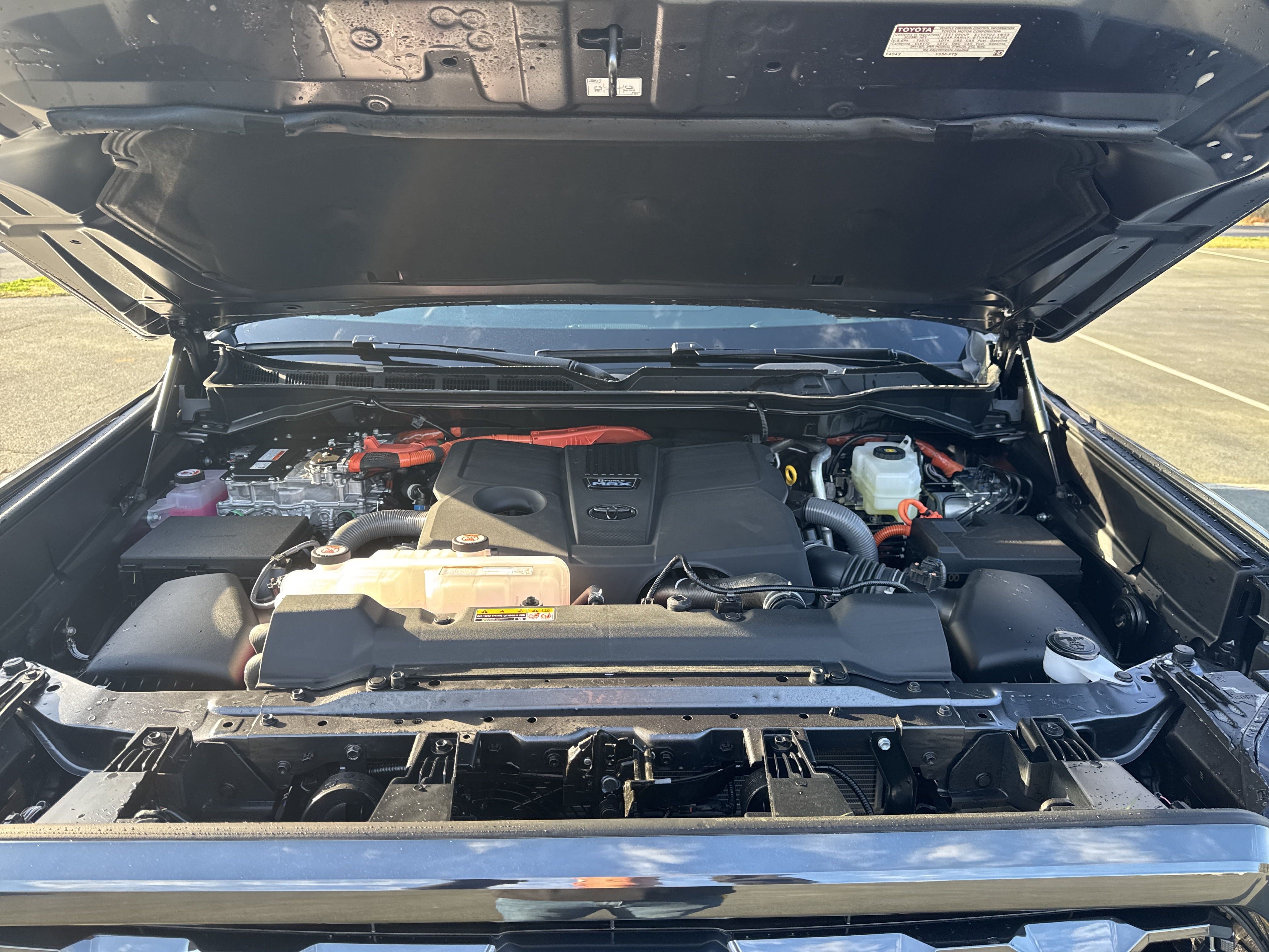 New 2025 Toyota Tundra Platinum AWD/4WD image 40