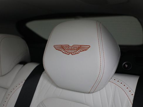 Used 2024 Aston Martin DBX 707 image 32