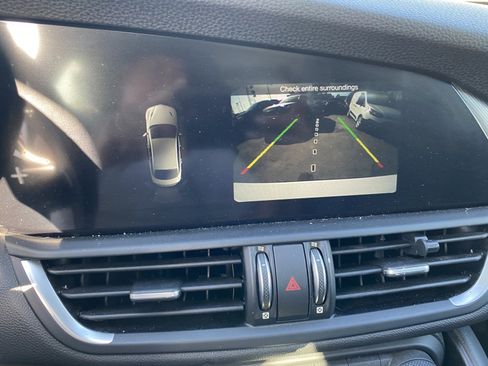 Used 2018 Alfa Romeo Giulia Ti Sport w/ Quick Order Package 22U Sport image 15