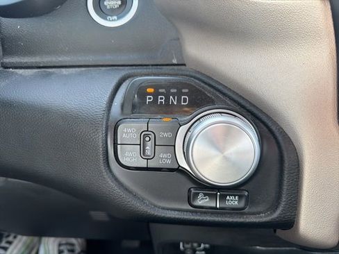 Used 2021 RAM 1500 Laramie w/ Off Road Group image 34