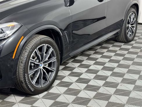 Used 2023 BMW X5 xDrive40i w/ M Sport Package image 13