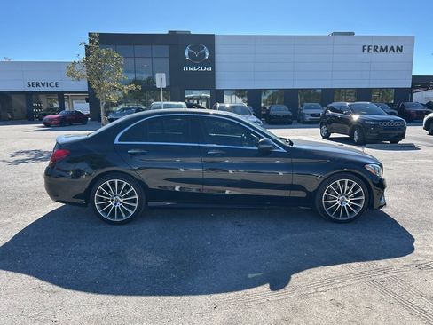 Used 2018 Mercedes-Benz C 300 4MATIC Sedan image 7