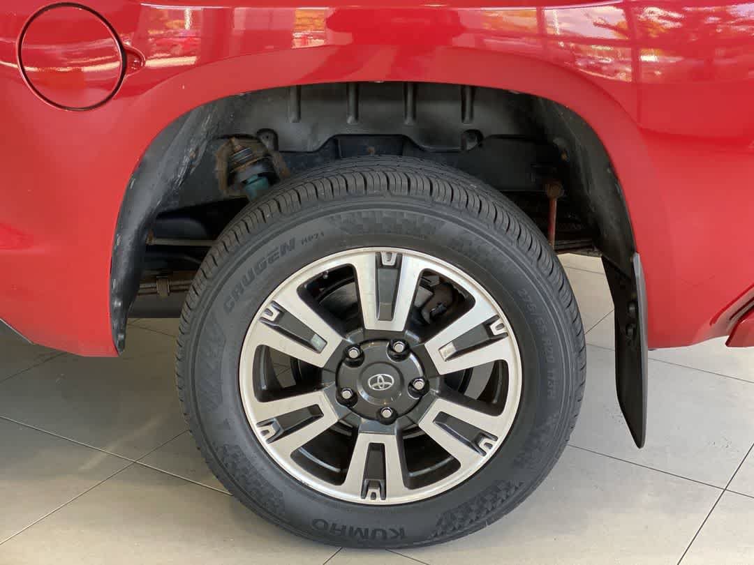 Used 2019 Toyota Tundra SR5 AWD/4WD image 13