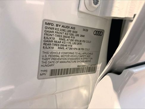 New 2026 Audi Q3 quattro 2.0T AWD/4WD image 9