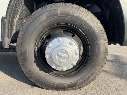 Used 2022 RAM 3500 Tradesman w/ Bed Utility Group image 11