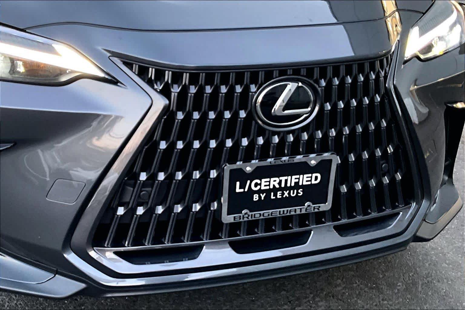 Certified 2026 Lexus NX 350 AWD w/ Accessory Package (2T) image 33