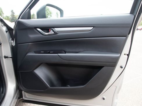 Used 2025 MAZDA CX-5 AWD 2.5 S w/ Preferred Package image 9