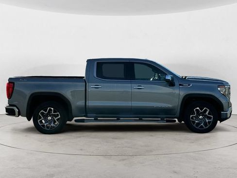 Used 2025 GMC Sierra 1500 SLT w/ SLT Convenience Package AWD/4WD image 6