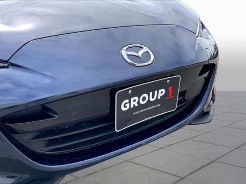 Used 2025 MAZDA MX-5 Miata RF Grand Touring RWD image 25
