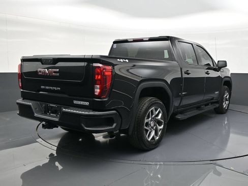 Used 2023 GMC Sierra 1500 Elevation RWD image 5