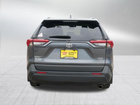 Used 2022 Toyota RAV4 XLE w/ Convenience Package AWD/4WD image 6