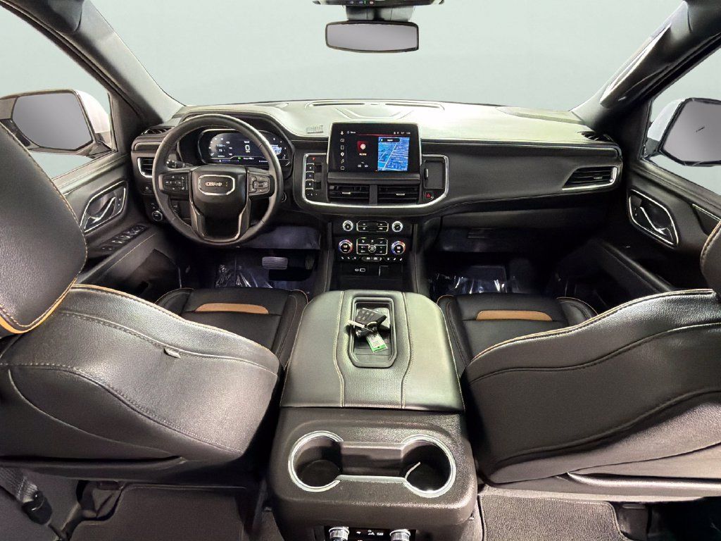 Used 2023 GMC Yukon AT4 AWD/4WD image 37