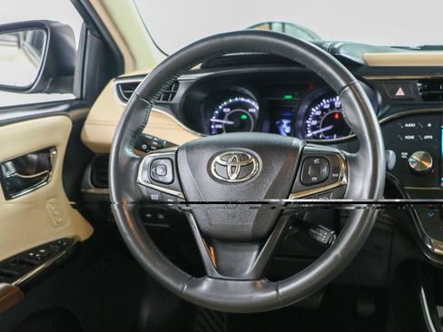 Used 2017 Toyota Avalon Limited FWD image 12