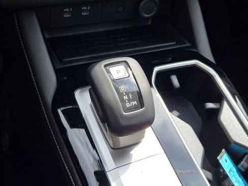 New 2026 Mitsubishi Outlander SE image 24