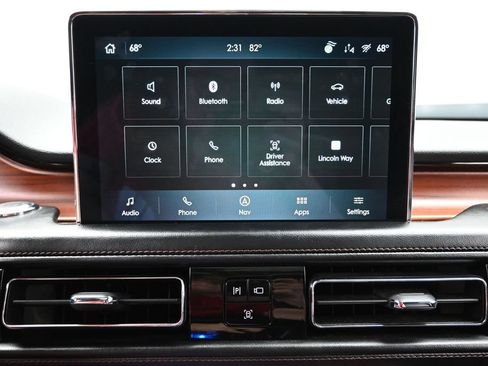 Used 2022 Lincoln Aviator Reserve w/ Equipment Group 201A AWD/4WD image 41