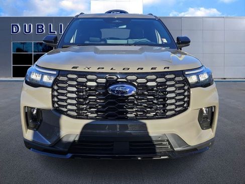New 2026 Ford Explorer ST-Line w/ ST-Line Street Pack image 2