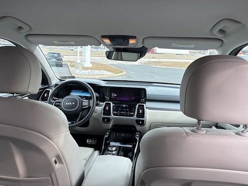 Used 2023 Kia Sorento SX Prestige image 20