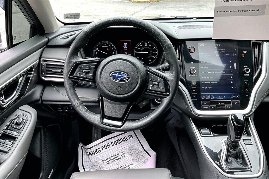Used 2025 Subaru Outback Onyx Edition XT AWD/4WD image 7