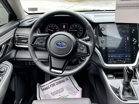Certified 2025 Subaru Outback Onyx Edition XT AWD/4WD image 7