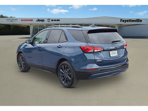 Used 2024 Chevrolet Equinox RS w/ RS Leather Package FWD image 5