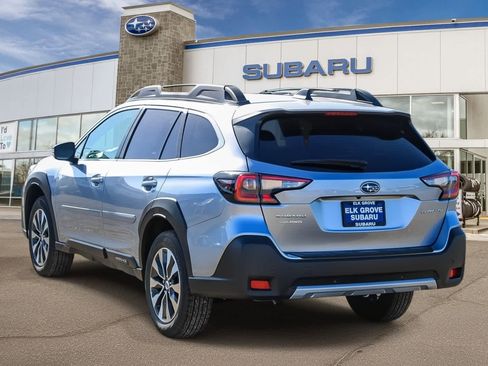 New 2025 Subaru Outback Limited image 2