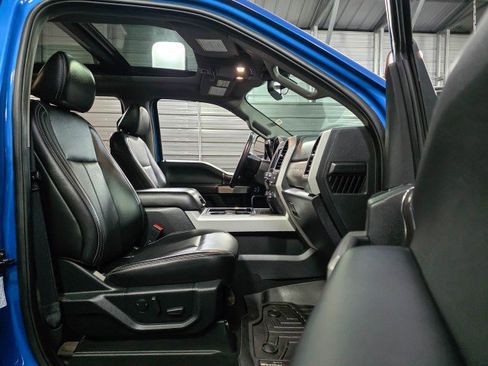 Used 2021 Ford F350 Lariat w/ Tremor Off-Road Package image 19