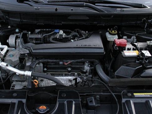 Certified 2019 Nissan Rogue SV w/ Premium Package image 45