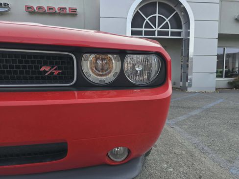 Used 2009 Dodge Challenger R/T w/ Sound Group image 10